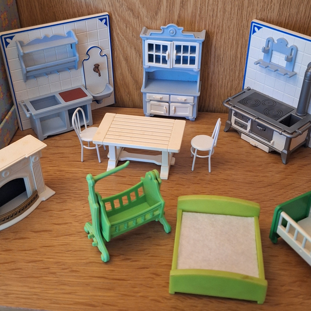 Playmobil Dollhouse Furniture Set with Green and Blue Accents